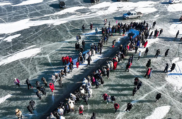 首届沽源库伦天鹅湖冰雪渔猎文化节